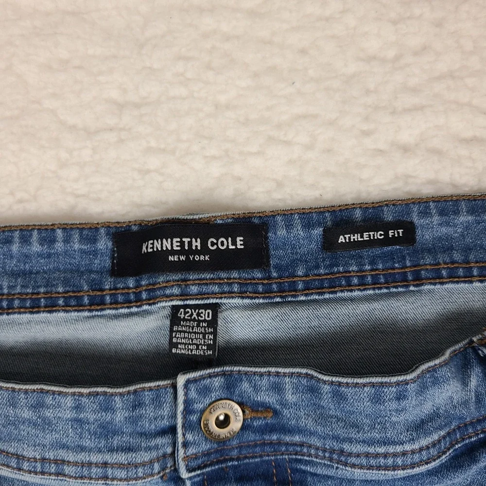 Kenneth Cole Jeans Mens 42x30‎ Blue Athletic Fit Light Wash Denim *